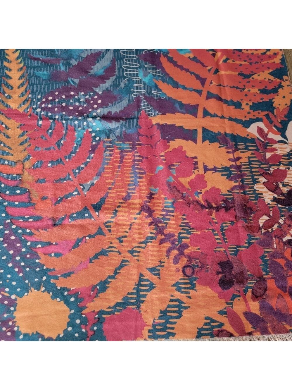 Luxe Designer Scarf NEW #2915